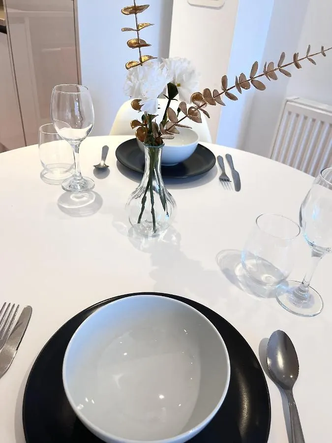 Lovely Charming 2-Bedroom Apartment In Bow Londýn Velká Británie