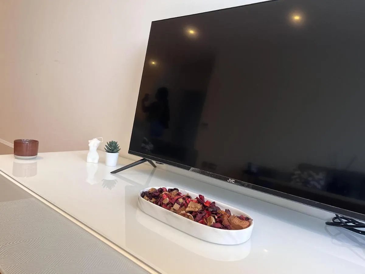 Lovely Charming 2-Bedroom Apartment In Bow Londýn Velká Británie